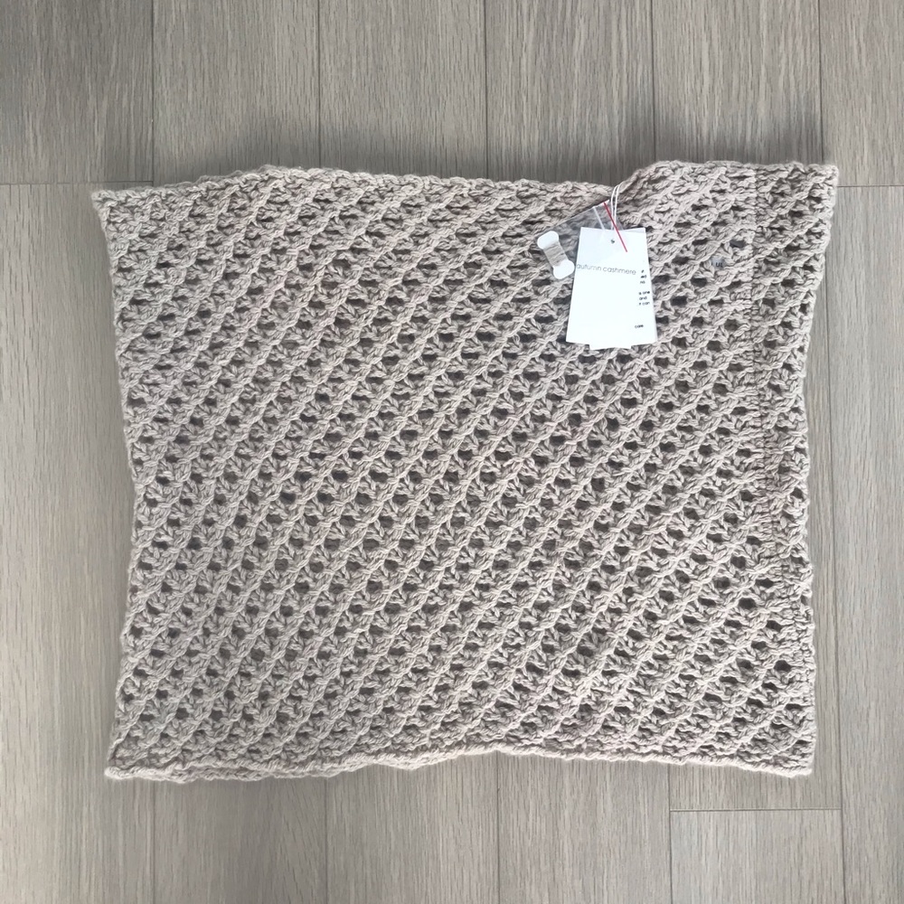 Autumn Cashmere crochet snood - NWT